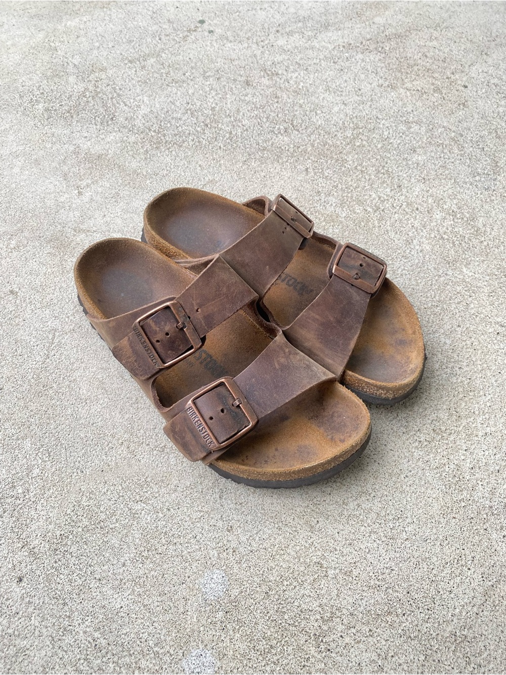Birkenstock Brown Dual-Strap Leather Arizona Oiled Sandals